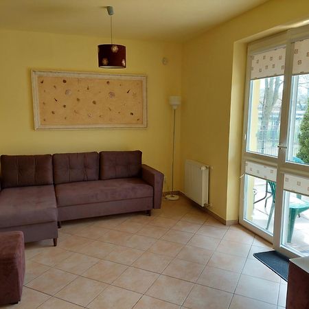 Apartament z Ogródkiem Kołobrzeg Exterior foto